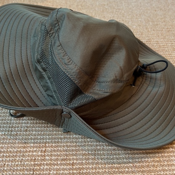 NWOT GearTop UPF 50+ Sunhat Army Green - Picture 8 of 9